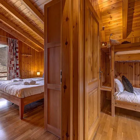 Colonia Chalet